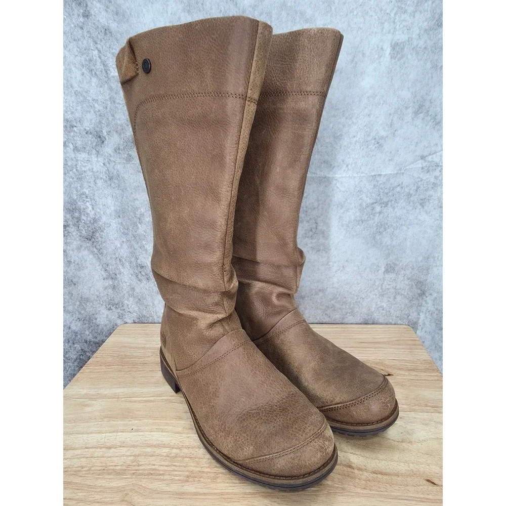 The North Face Bridgeton Riding Boots Womens 9.5 Brown Suede 200 Gram Waterproof